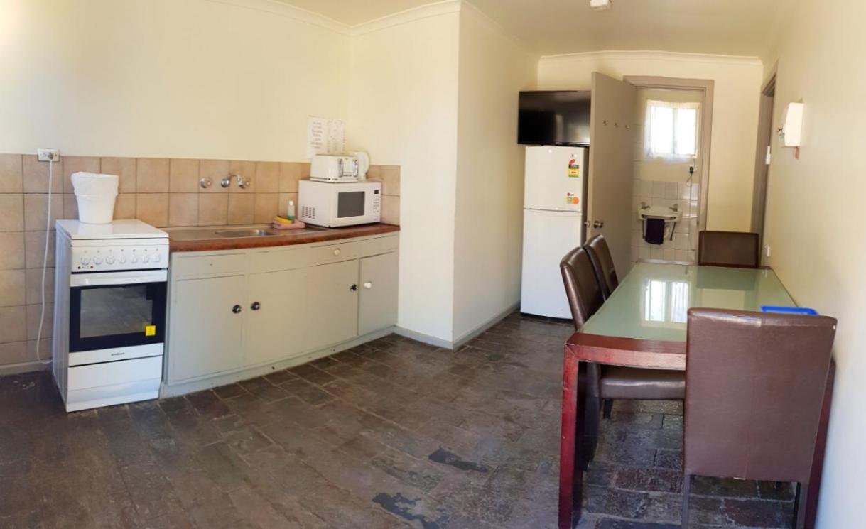 A1Cabins Otel Ceduna Dış mekan fotoğraf